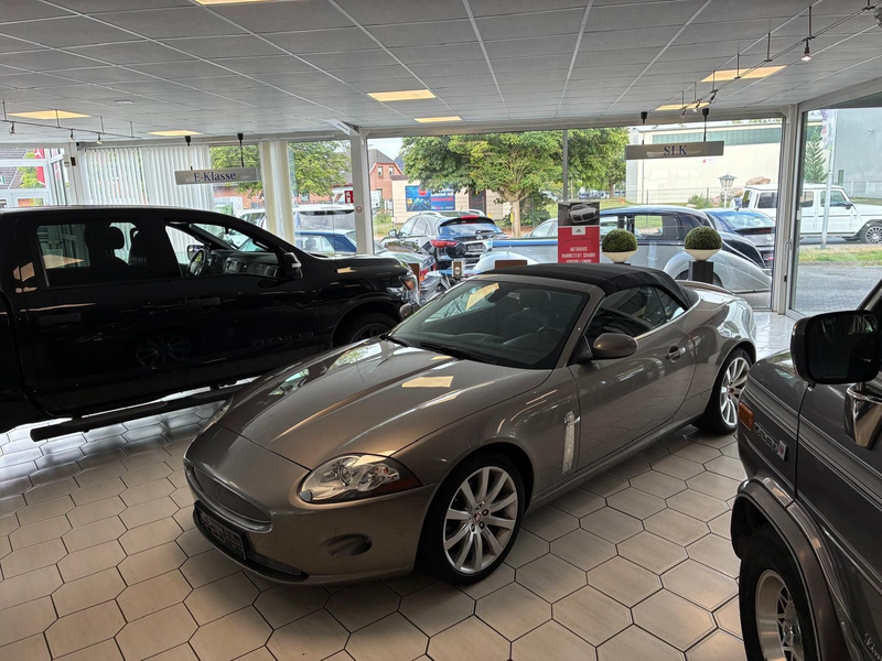 Jaguar XK Cabriolet 3.5 V8 Cabrio Luxus-Sport-Paket — photo 3
