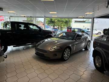 Cabriolet 3.5 V8 Cabrio Luxus-Sport-Paket