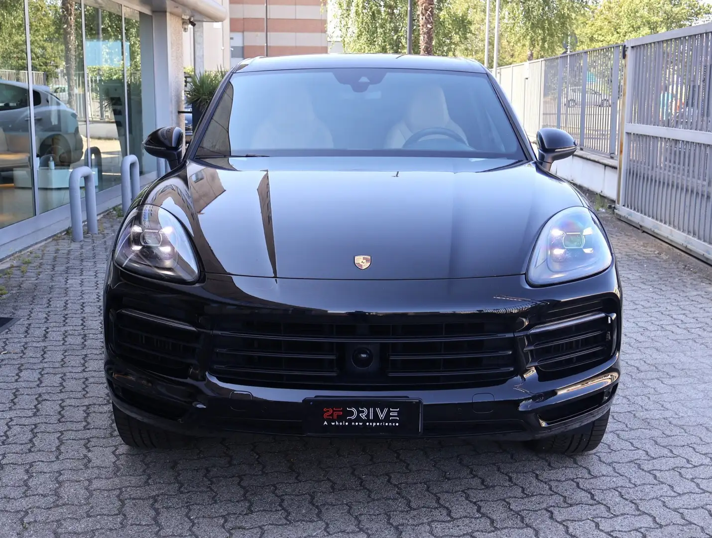 Porsche Cayenne Coupè 3.0 Tiptronic 340 CV Nero - 2