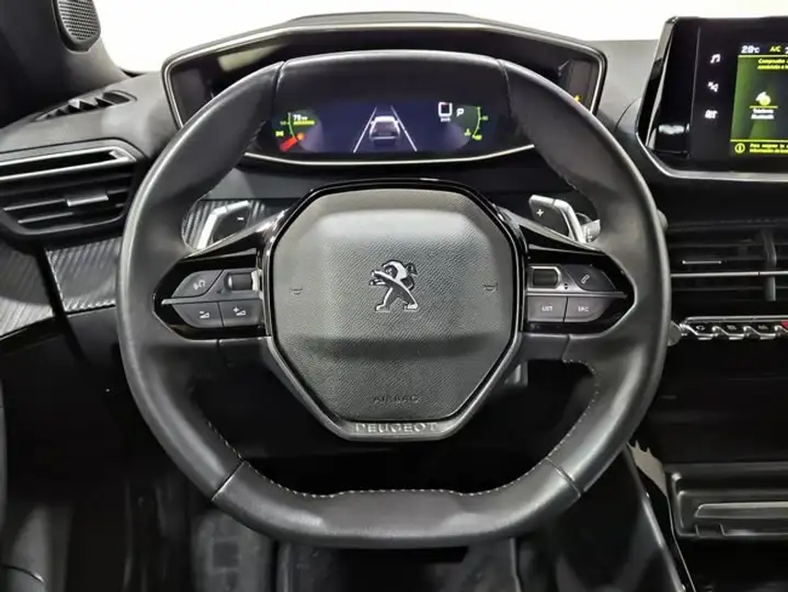 Peugeot 2008 2023, foto 20