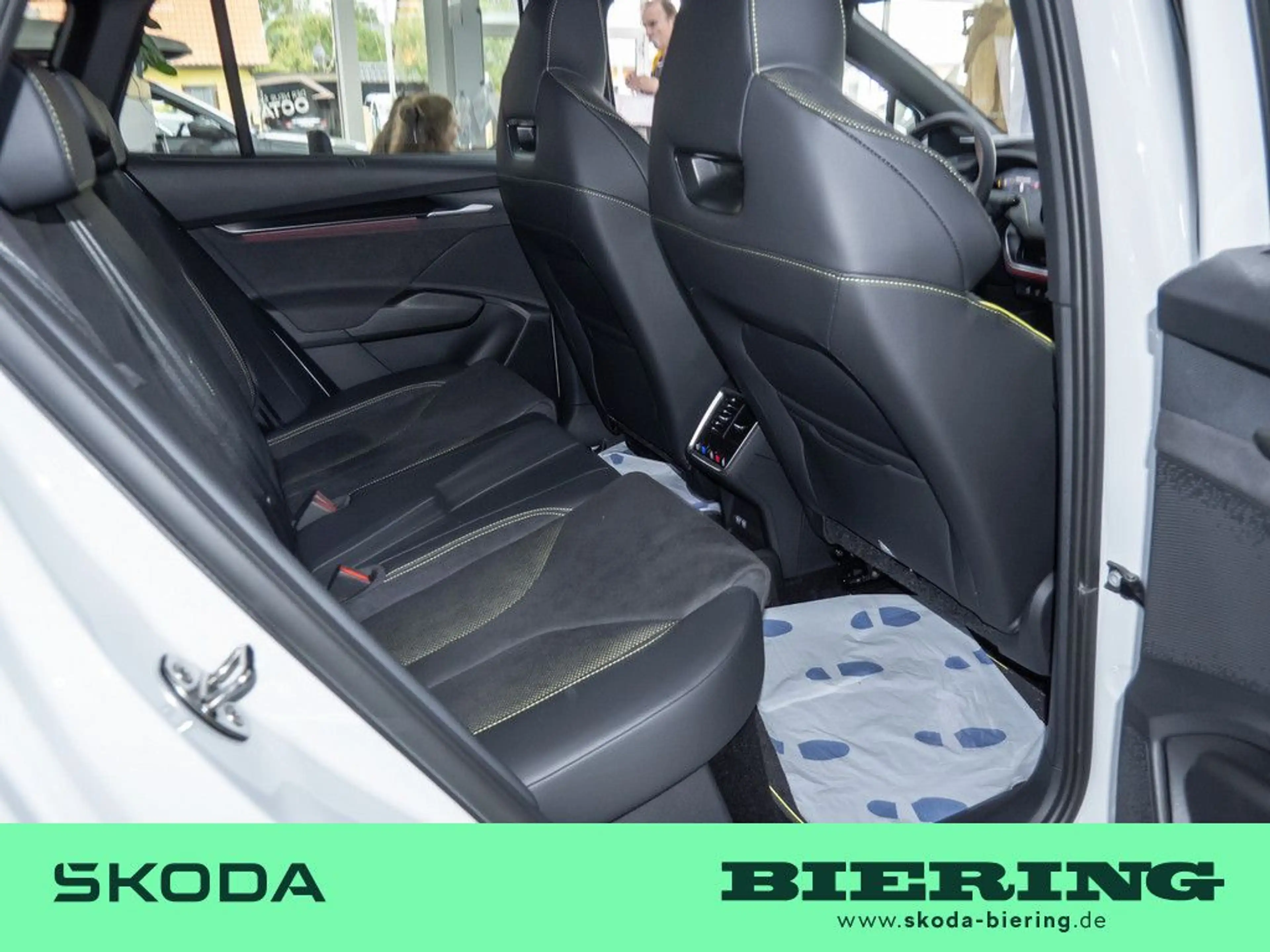 Skoda Elroq RS Lounge 360° MATRIX-LED HUD ACC AHK NAVI — photo 4