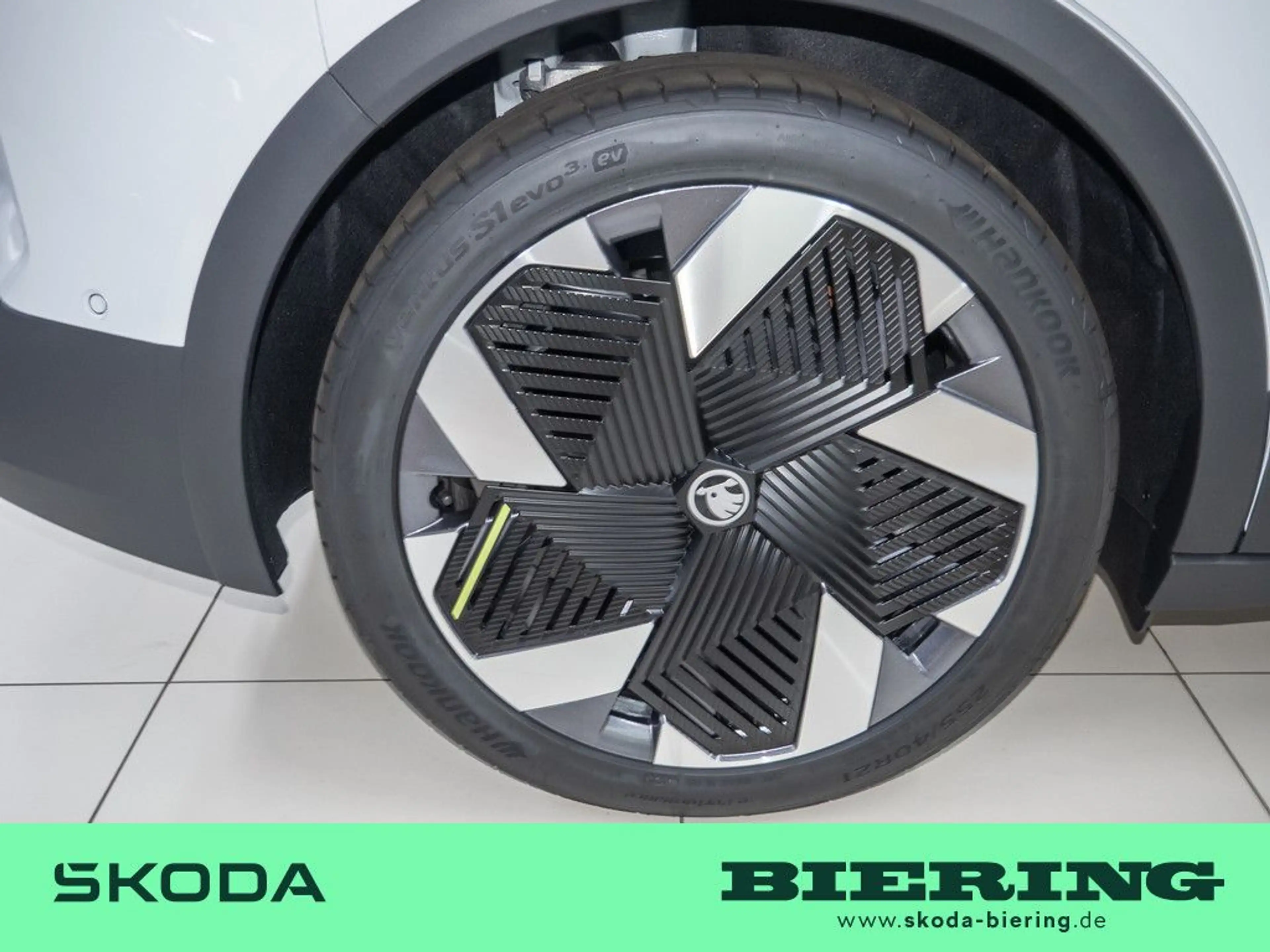 Skoda Elroq RS Lounge 360° MATRIX-LED HUD ACC AHK NAVI — photo 5