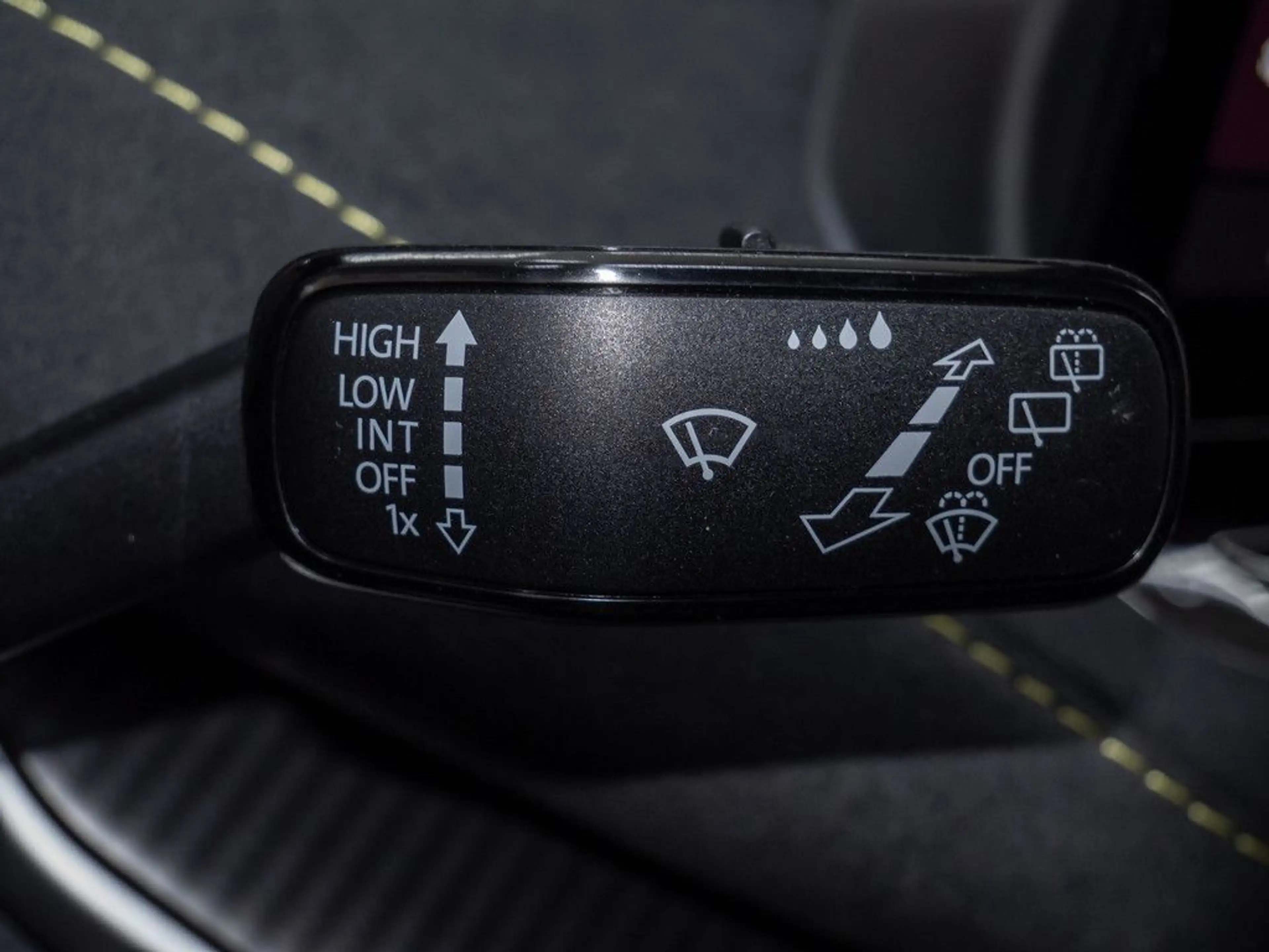 Skoda Elroq RS Lounge 360° MATRIX-LED HUD ACC AHK NAVI — photo 15