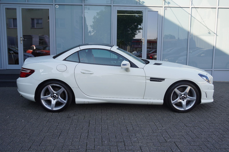 Mercedes-Benz SLK 250 Roadster CDI BlueEfficiency AMG Line — photo 7