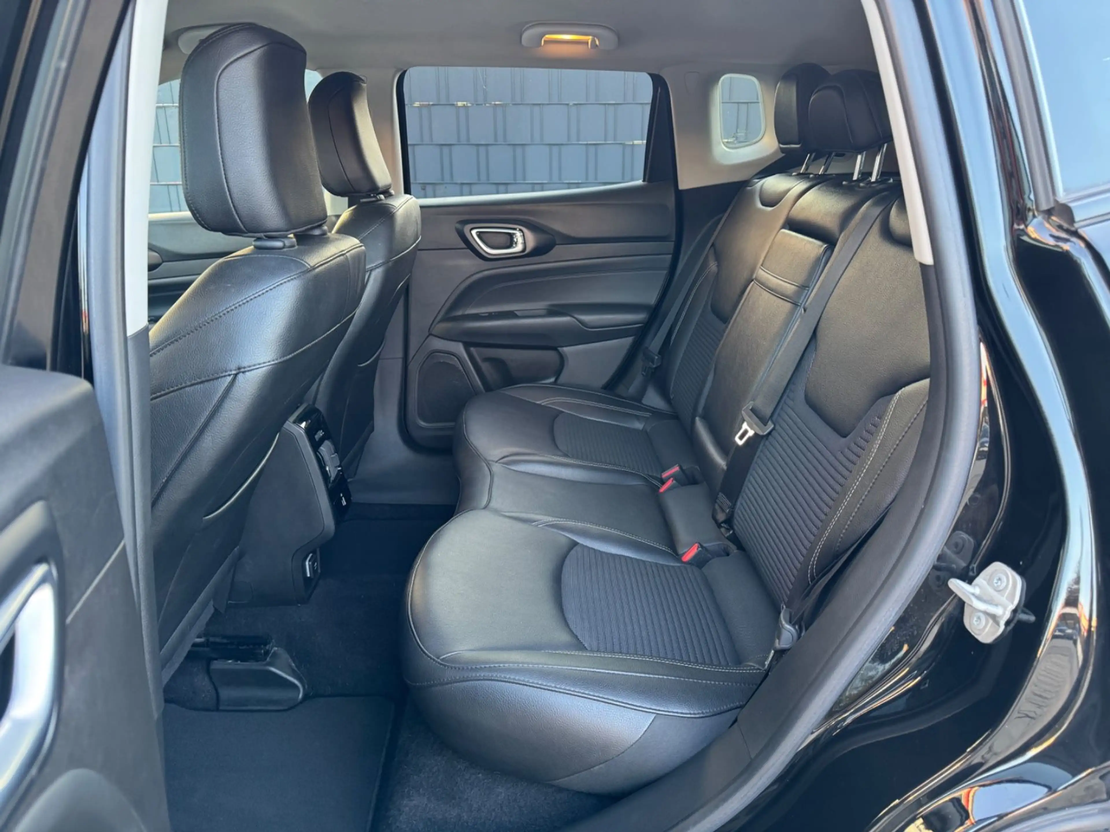 Jeep Compass 1.5 e-Hybrid Limited*1Hd*Autom*Garantie* — photo 9