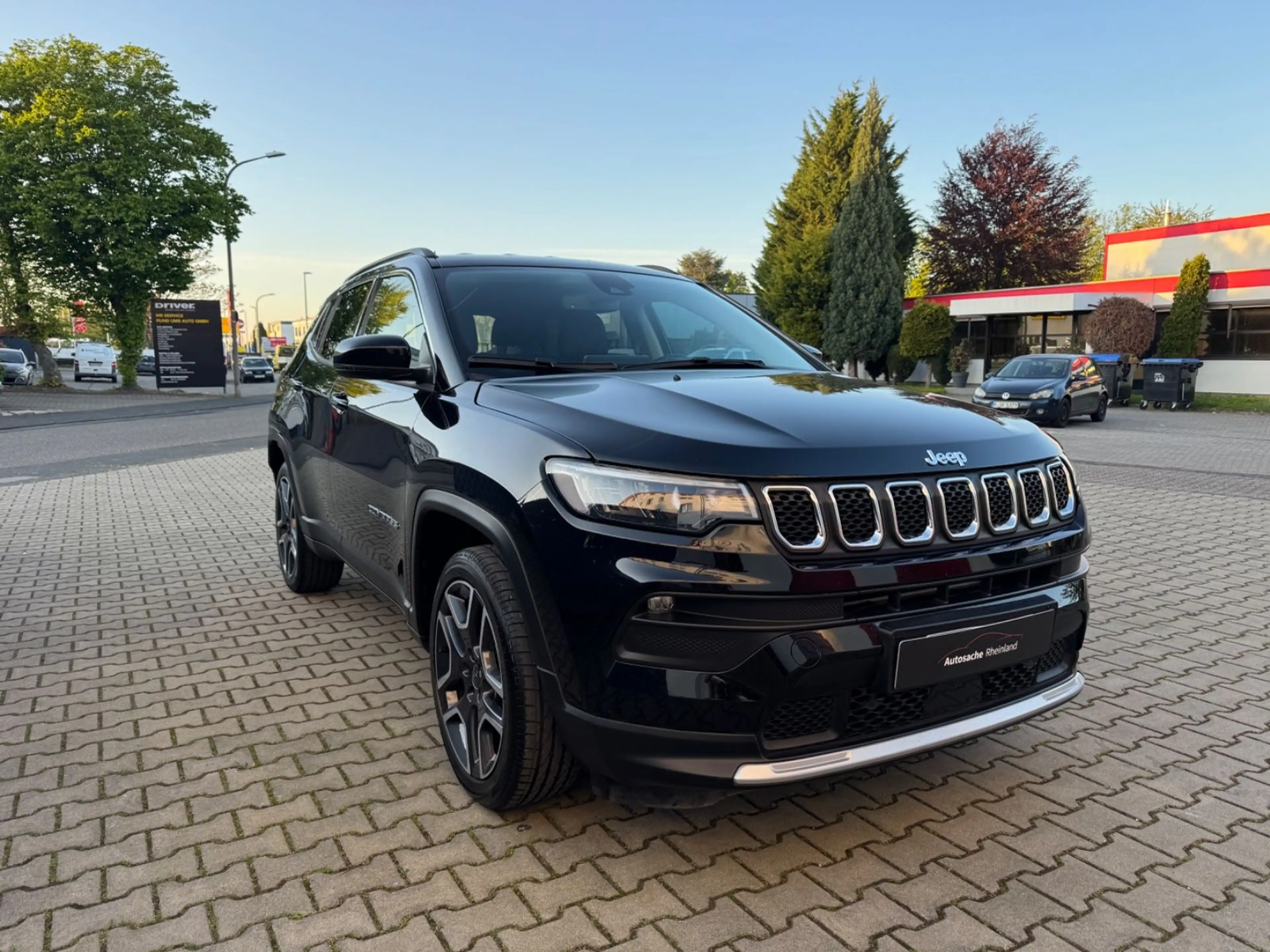 Jeep Compass 1.5 e-Hybrid Limited*1Hd*Autom*Garantie* — photo 3