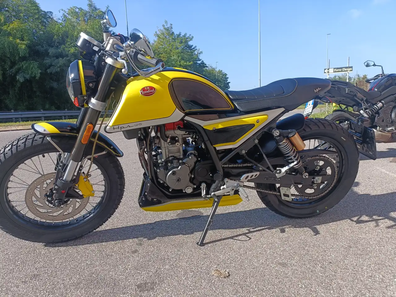Mondial HPS 125i
