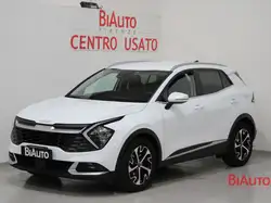 Kia Sportage Sportage 1.6 CRDI
136 CV DCT7 2WD Mild Hybrid
Sty