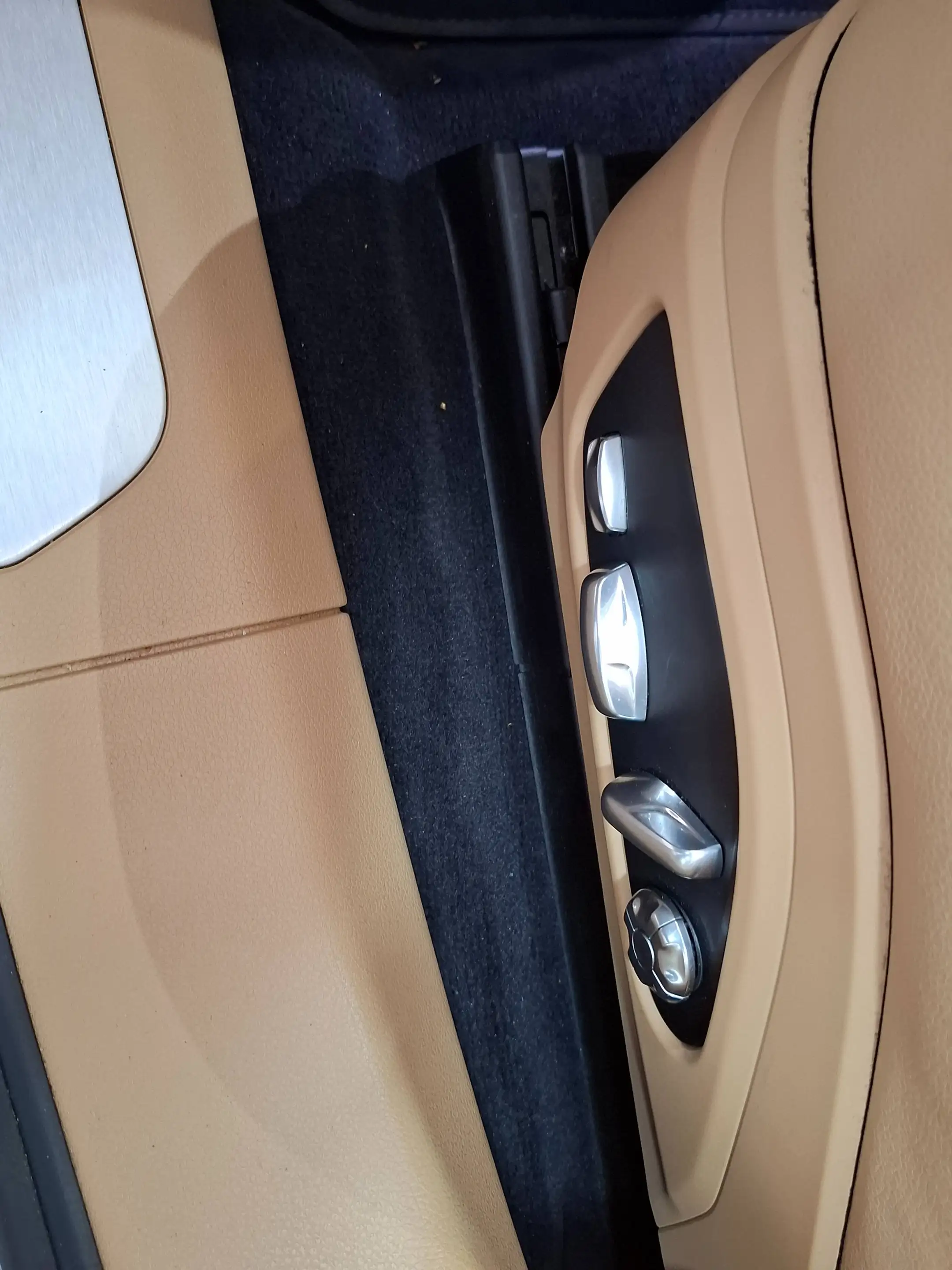 Porsche Panamera Panamera 4 e-Hybrid 10 Yrs Ed.2.9 V6 Bi-Tbo PHEV PDK(EU6d-T) — photo 7