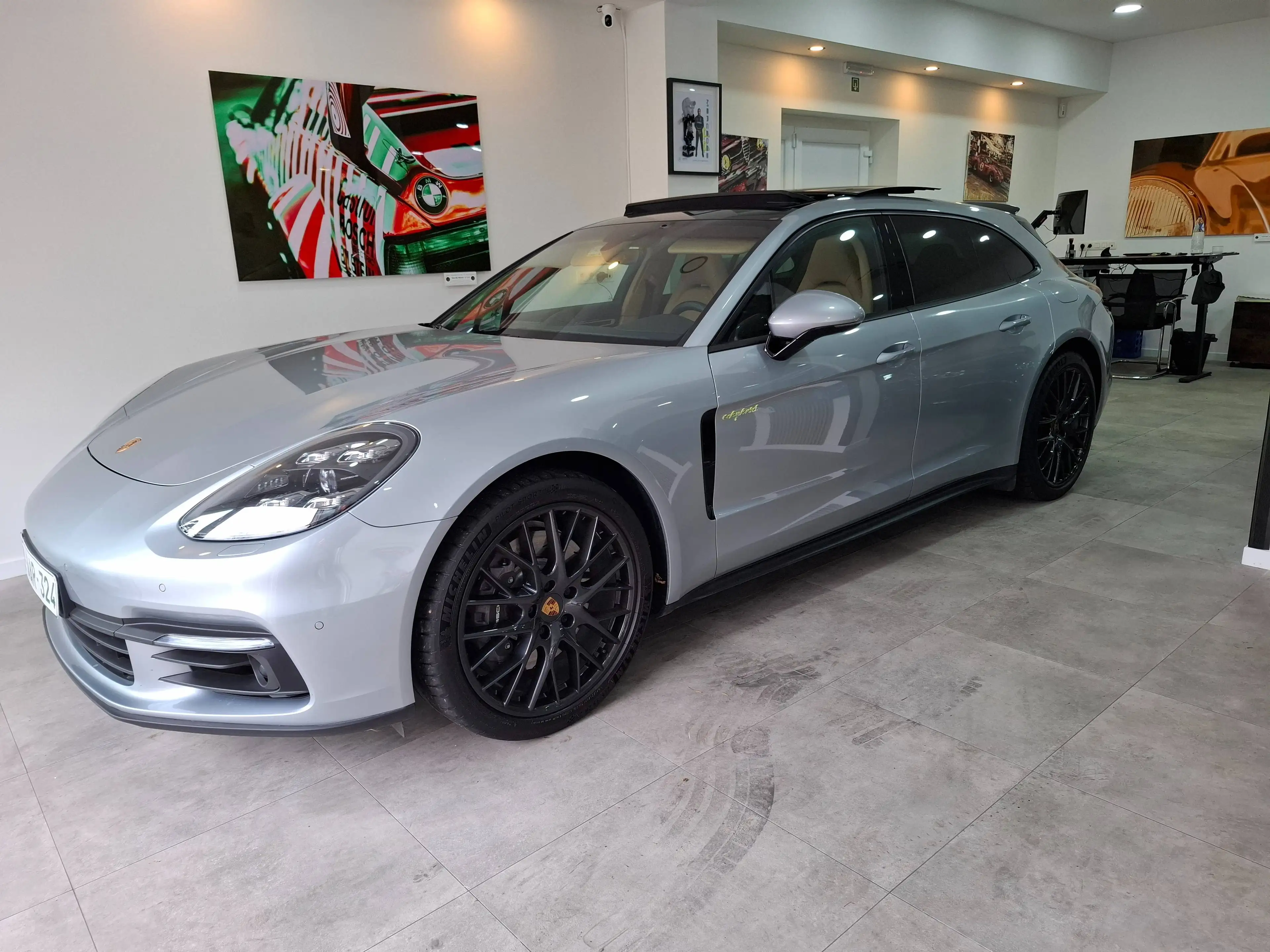 Porsche Panamera Panamera 4 e-Hybrid 10 Yrs Ed.2.9 V6 Bi-Tbo PHEV PDK(EU6d-T)