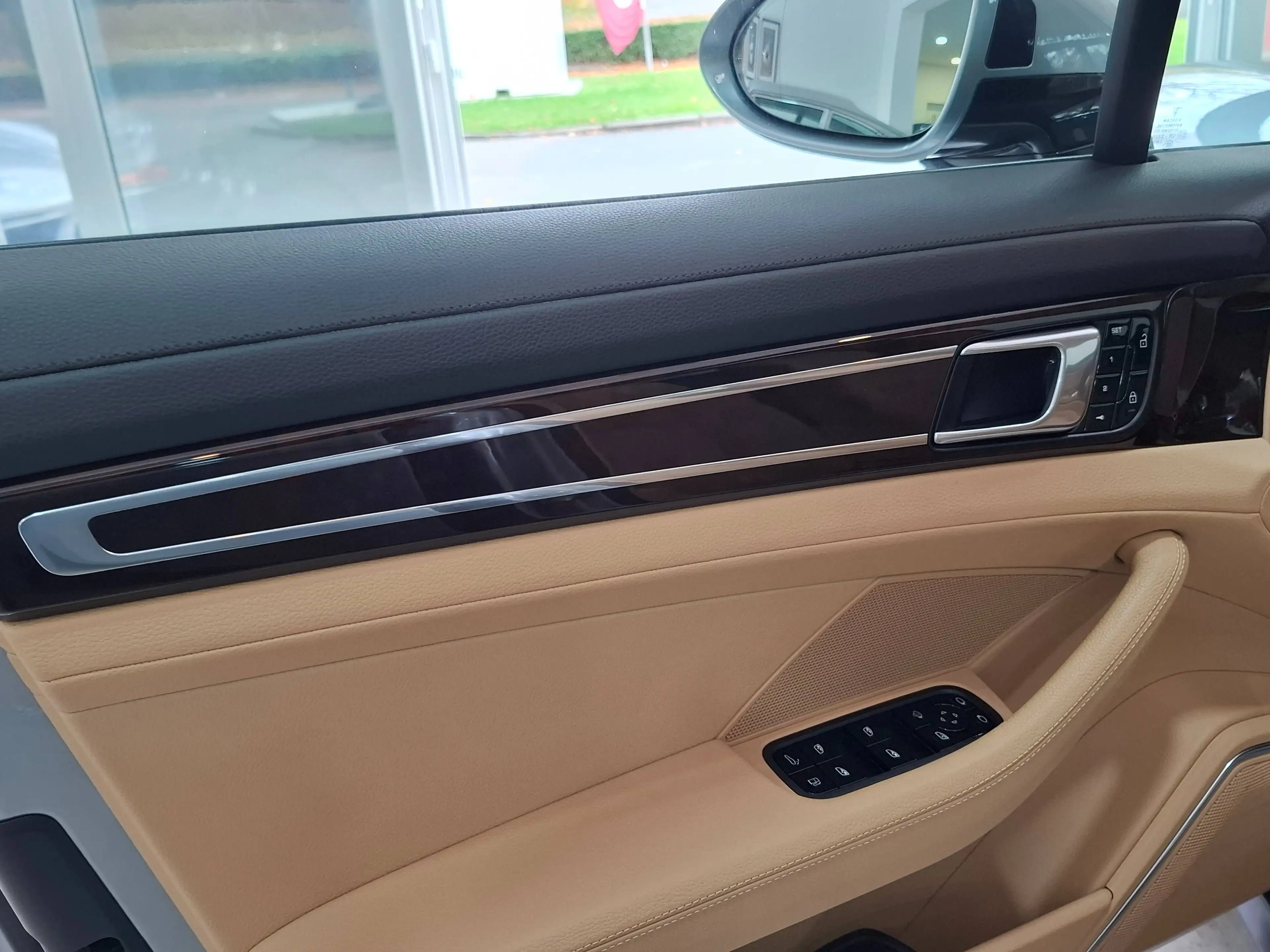 Porsche Panamera Panamera 4 e-Hybrid 10 Yrs Ed.2.9 V6 Bi-Tbo PHEV PDK(EU6d-T) — photo 13