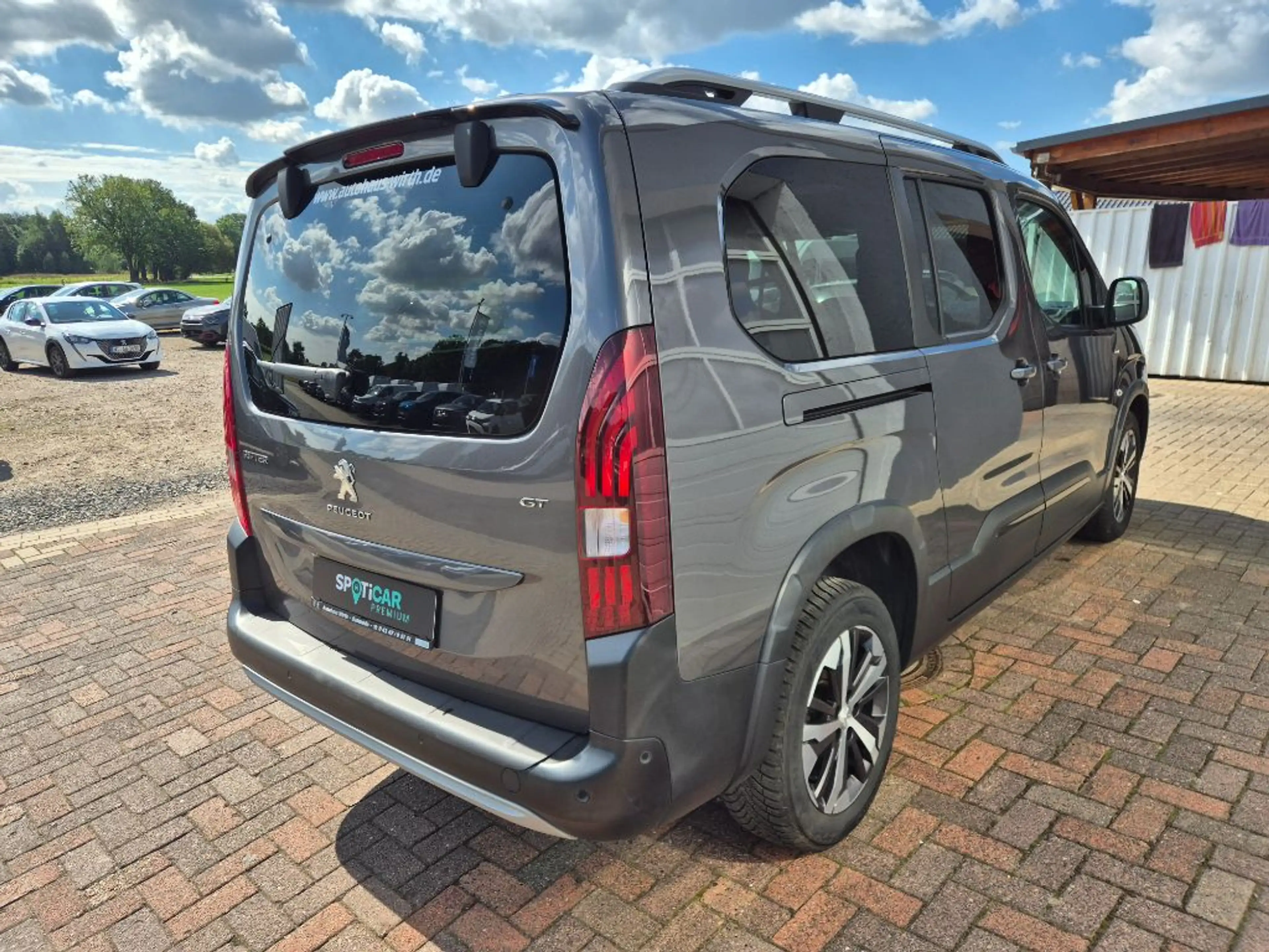 Peugeot Rifter BlueHDI 130 L2 7-Sitzer GT — photo 4