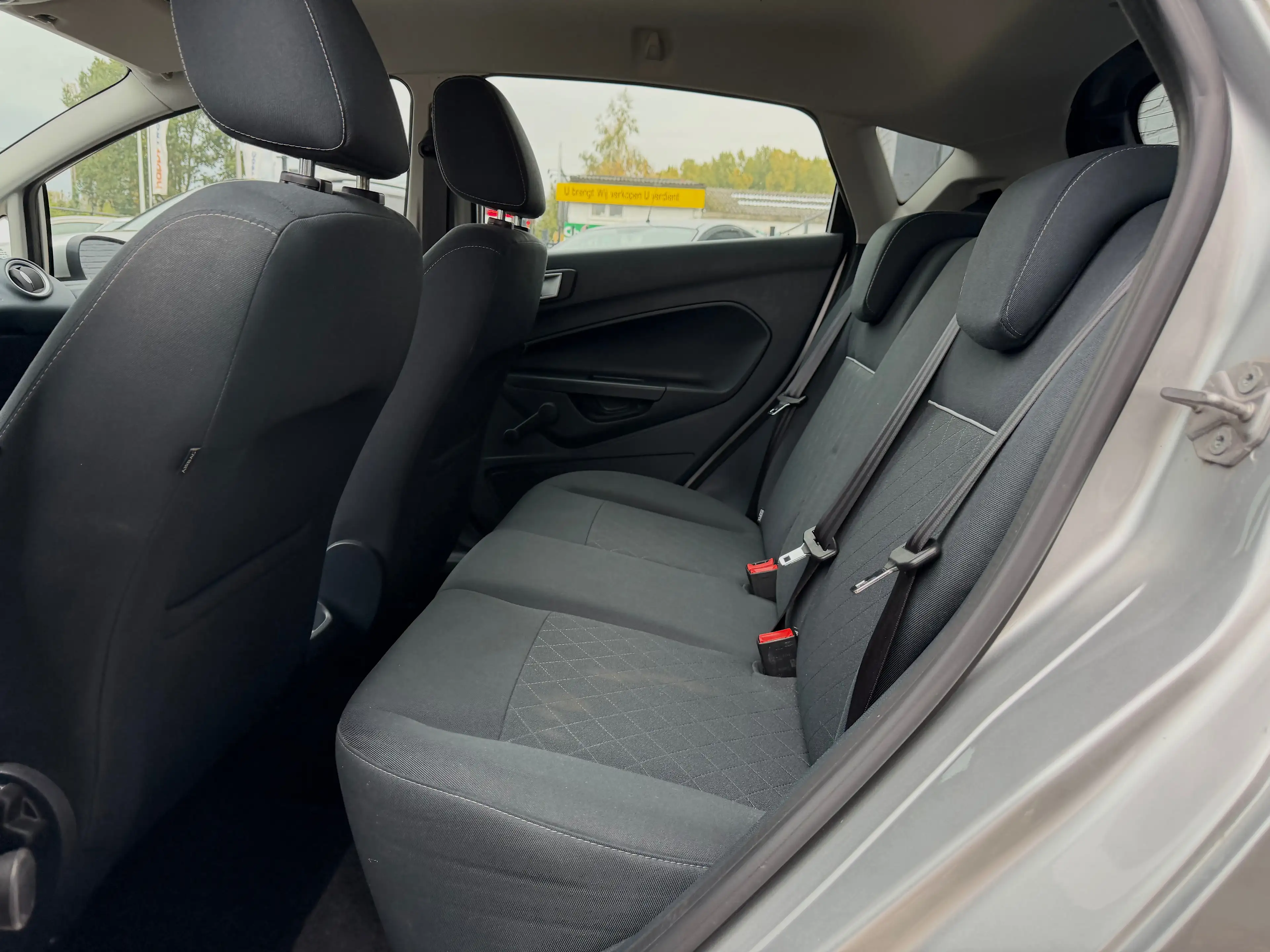 Ford Fiesta 1.25i * 48dKM * PDC * Airco * Garantie — photo 11