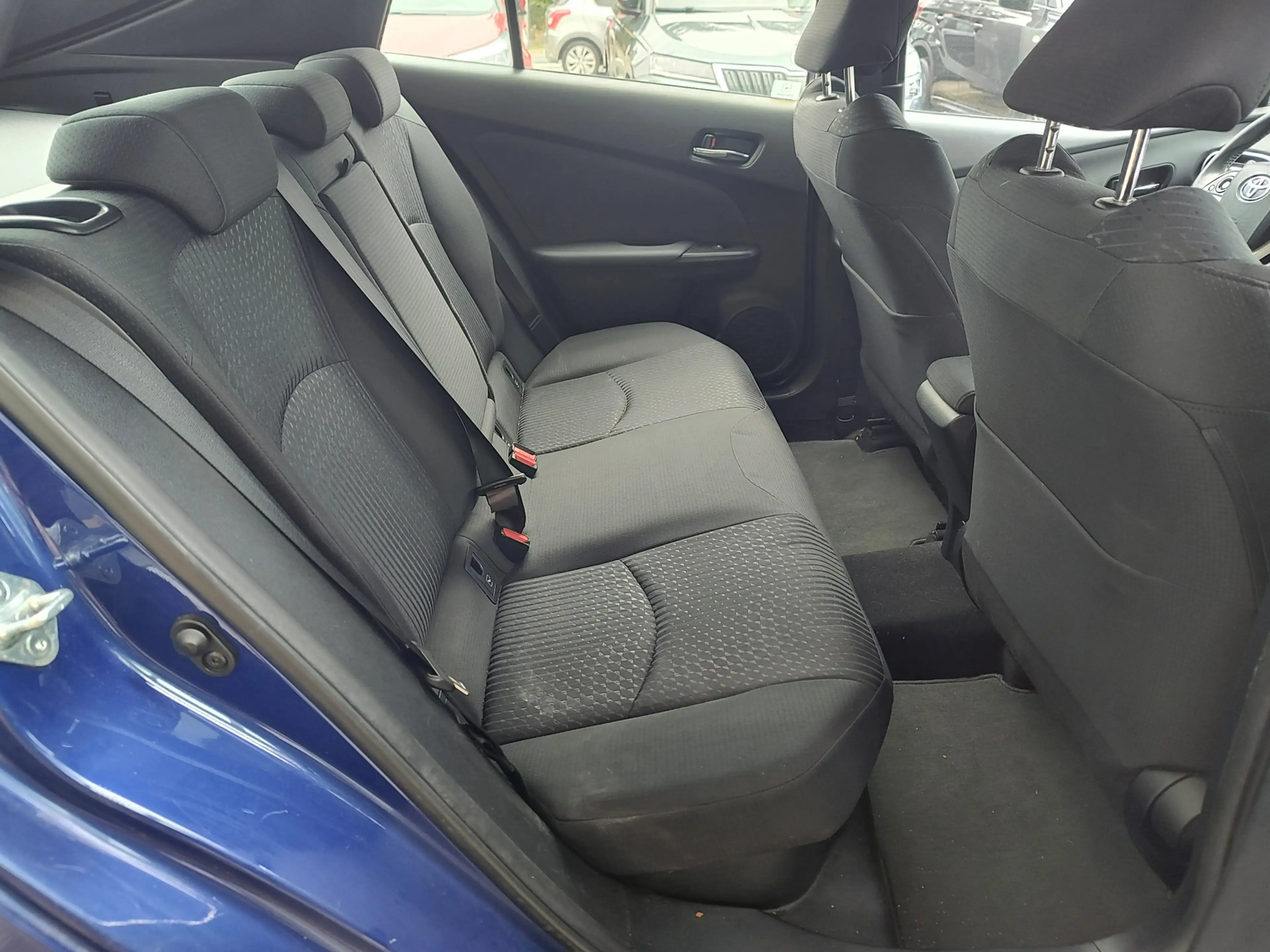 Toyota Prius 1.8 FIRST EDITION AUTOMAAT Dodehoeksensoren | Stoe — photo 6