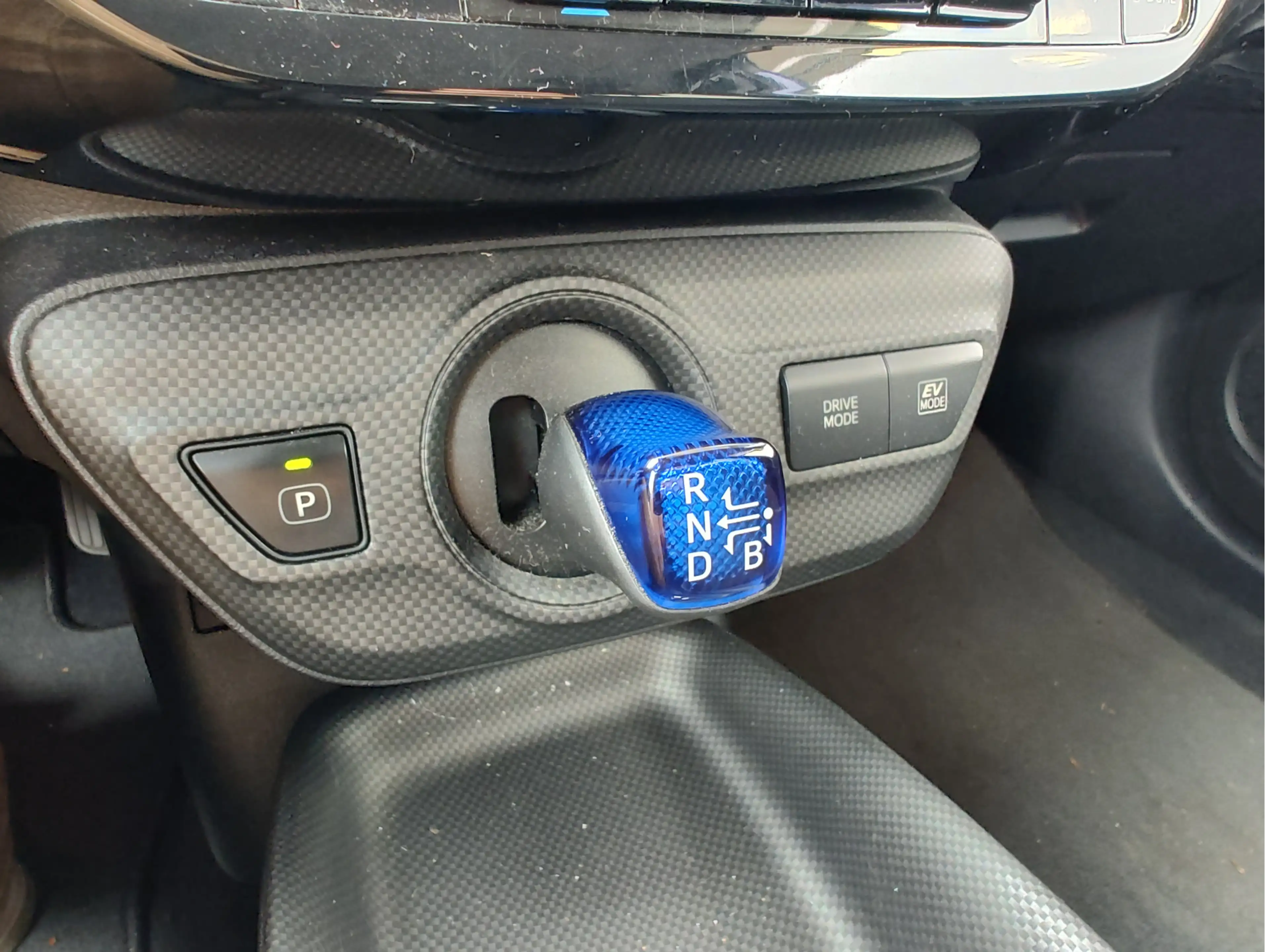 Toyota Prius 1.8 FIRST EDITION AUTOMAAT Dodehoeksensoren | Stoe — photo 11
