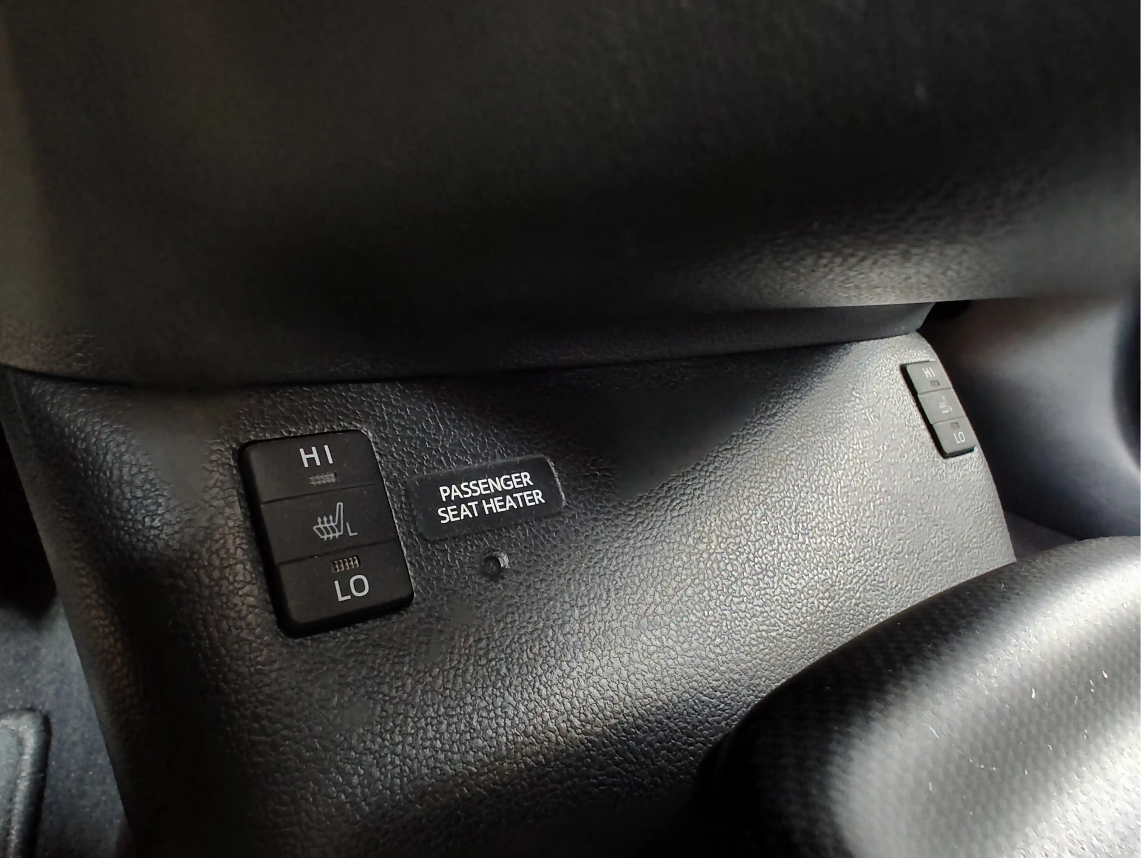 Toyota Prius 1.8 FIRST EDITION AUTOMAAT Dodehoeksensoren | Stoe — photo 15