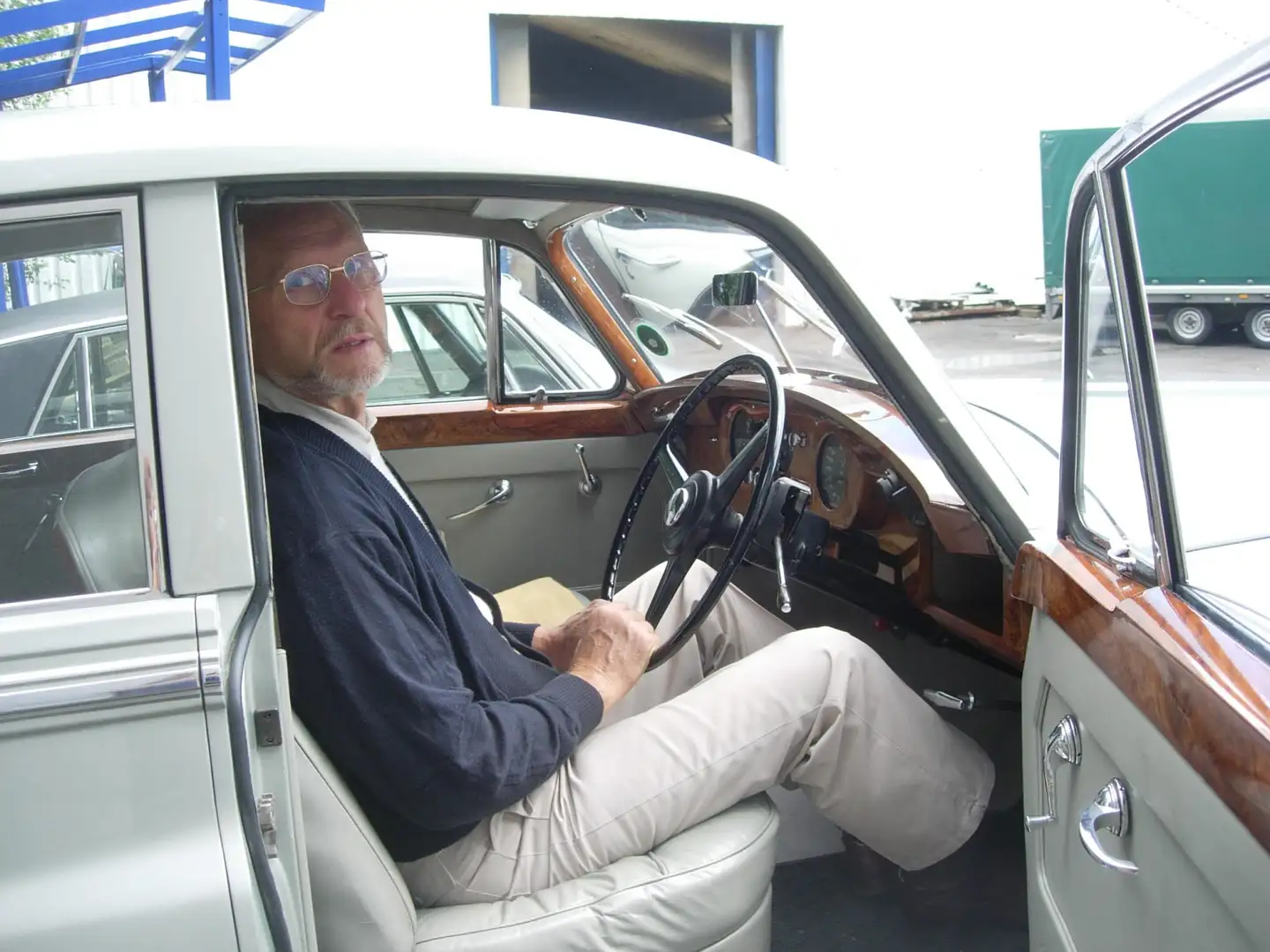 Bentley S1 Standard Saloon Gris - 2