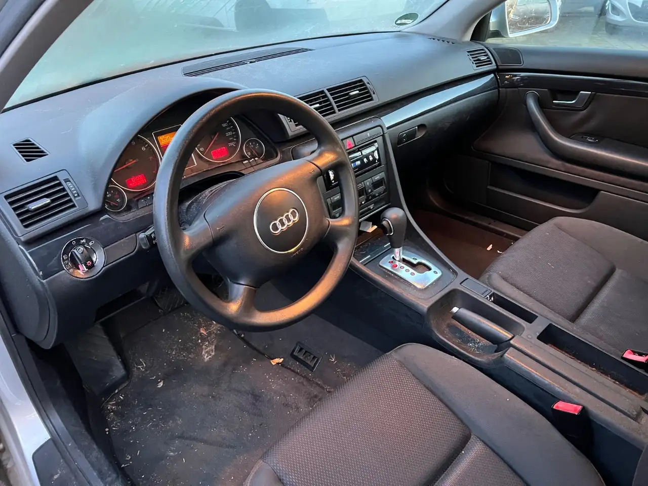 Audi A4 Lim. 2.0 AUTOMATIK/XENON/KLIMAAUTOMATIK, foto 9