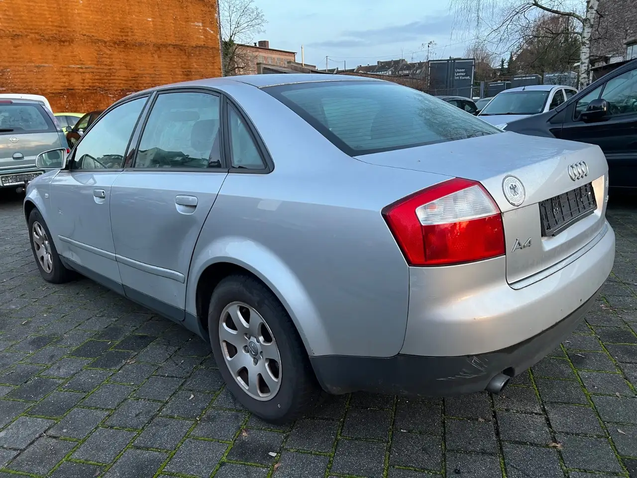 Audi A4 Lim. 2.0 AUTOMATIK/XENON/KLIMAAUTOMATIK, foto 6