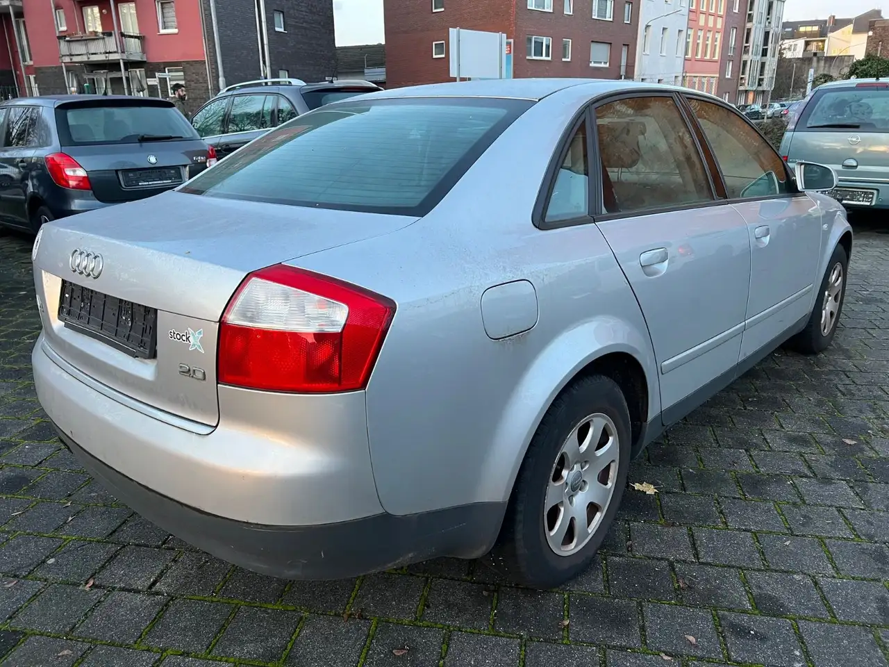 Audi A4 Lim. 2.0 AUTOMATIK/XENON/KLIMAAUTOMATIK, foto 4