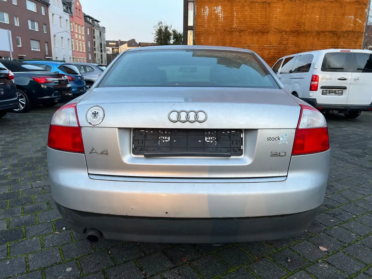 Audi A4 Lim. 2.0 AUTOMATIK/XENON/KLIMAAUTOMATIK, foto 5