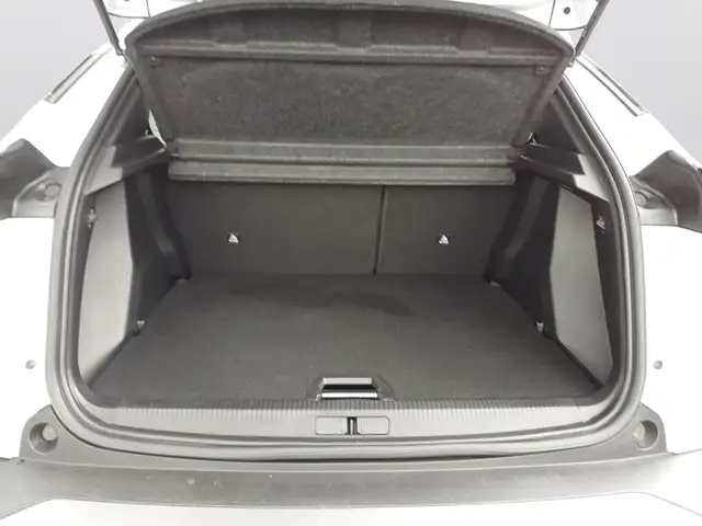 Peugeot 2008 view 7
