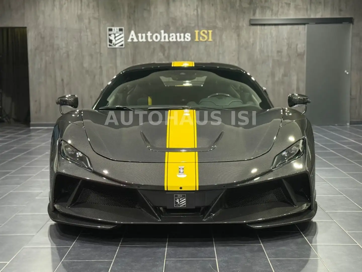 Ferrari F8 Tributo NOVITEC N-LARGO 1 of 1 *FULL CARBON* Grau - 2