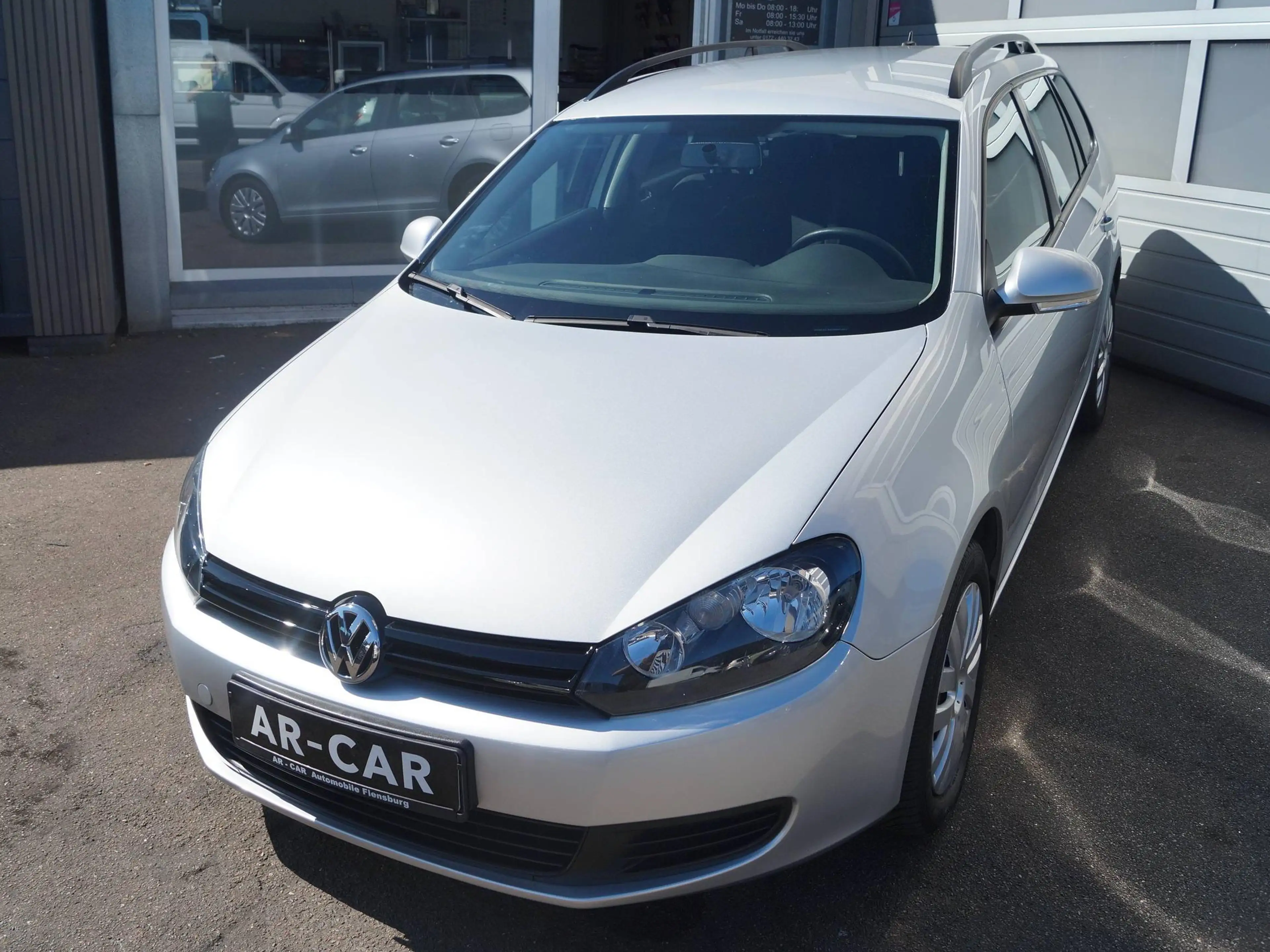 Volkswagen Golf Variant VI 6 1.6 TDI Kombi Variant DSG Klima Radio CD — photo 7