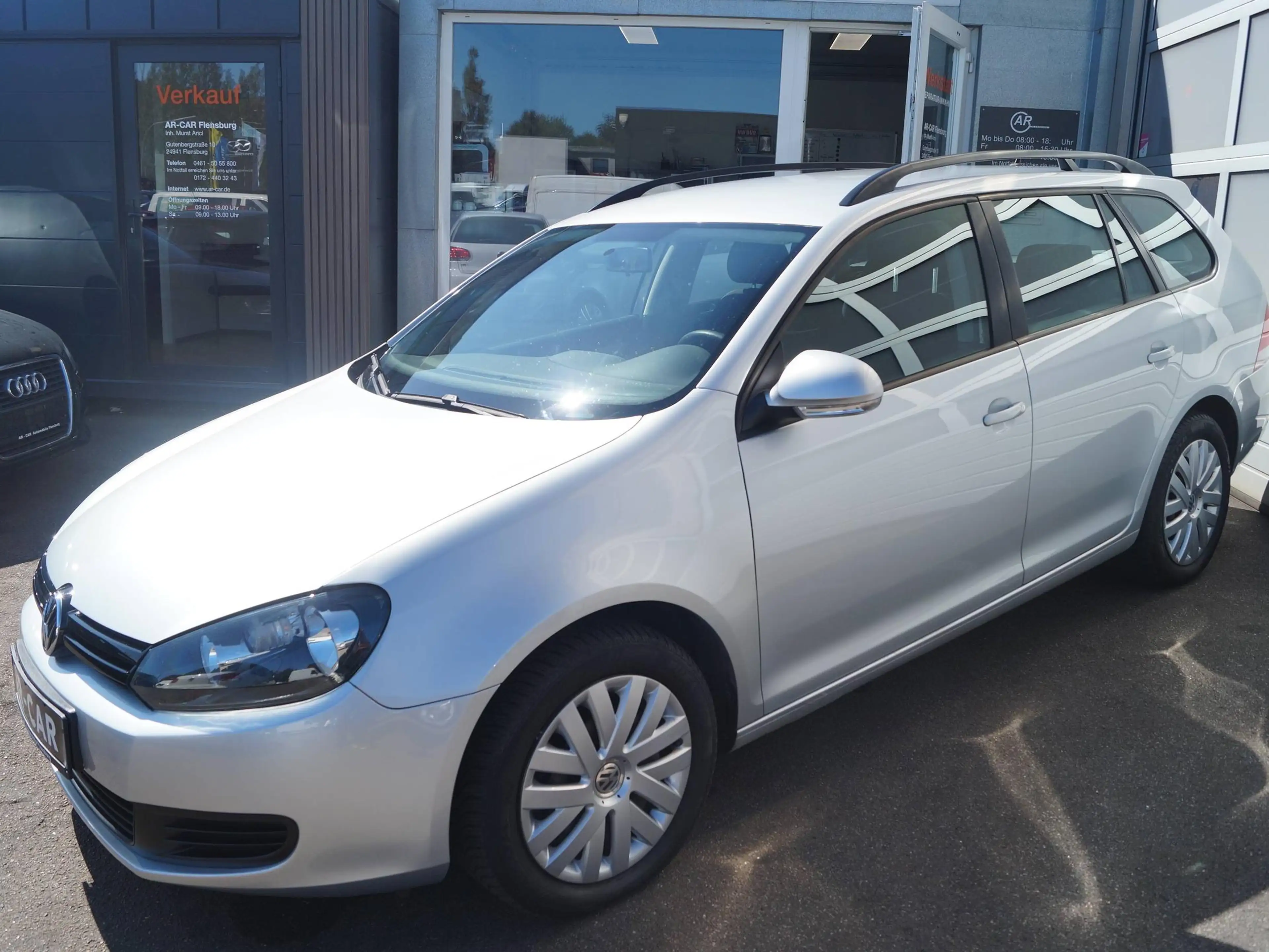 Volkswagen Golf Variant VI 6 1.6 TDI Kombi Variant  DSG Klima Radio CD