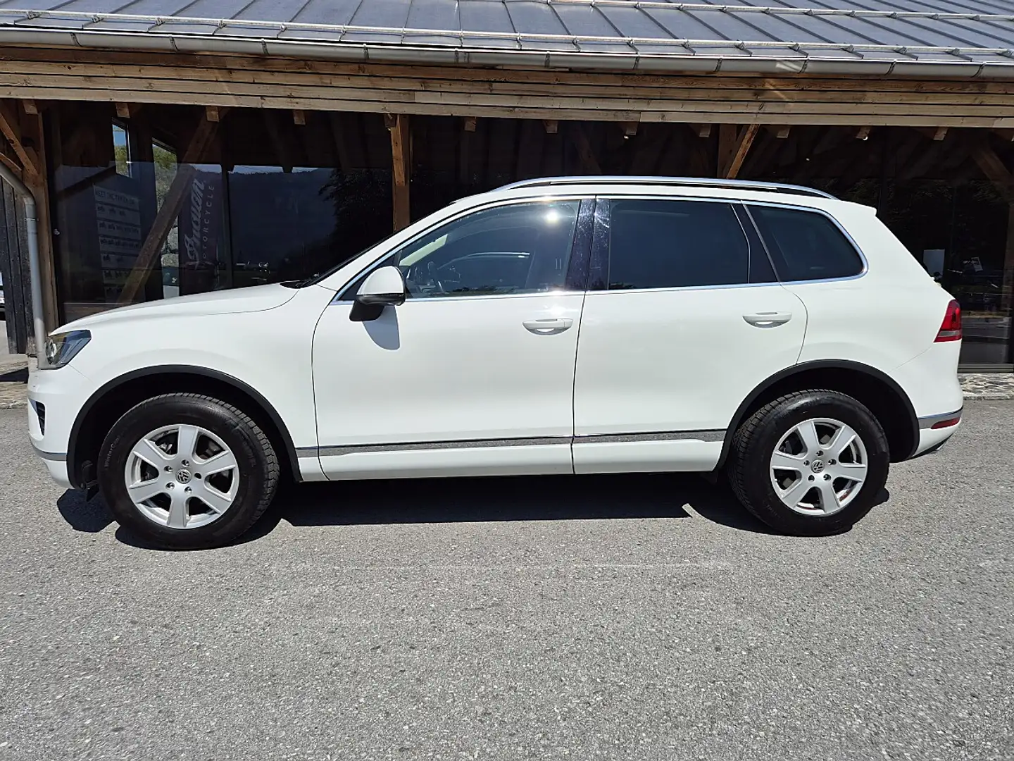 Volkswagen Touareg Sky V6 TDI BMT 4Motion Aut. Weiß - 2