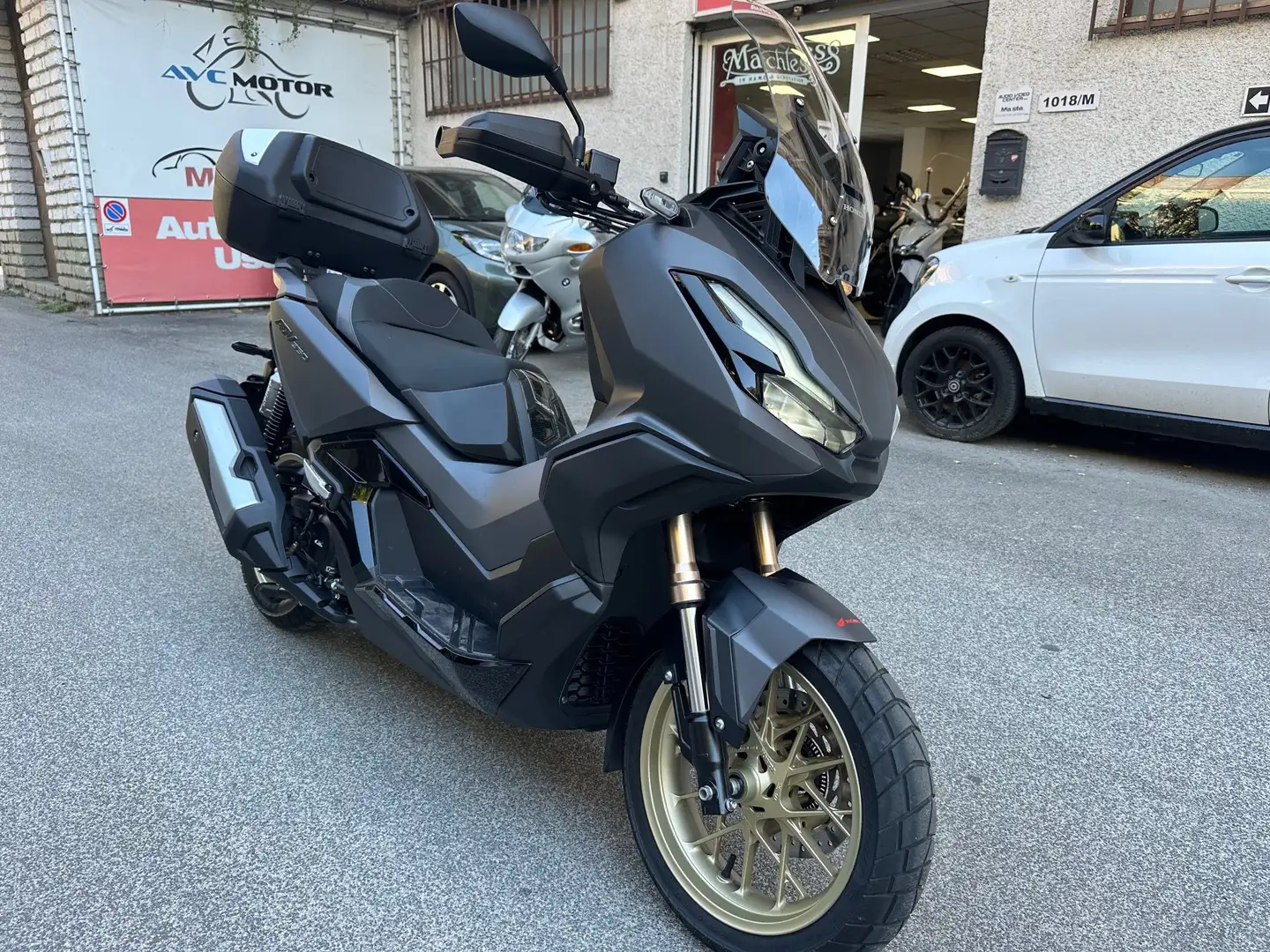 Honda ADV 350 SPECIAL 08/23 KM.4557 Noir - 1