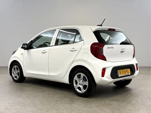 Kia Picanto view 3