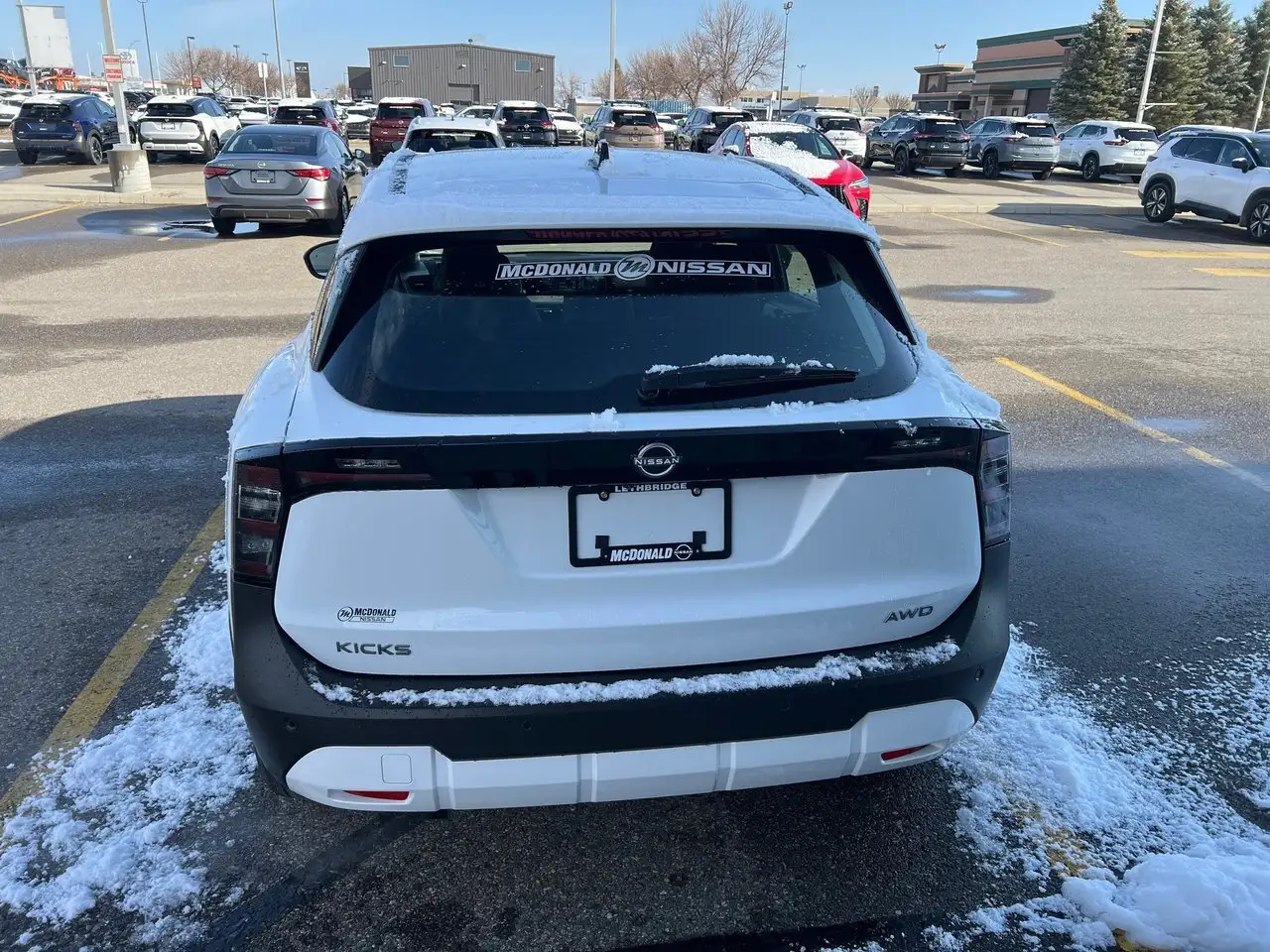 Nissan Kicks снимка Nissan Kicks