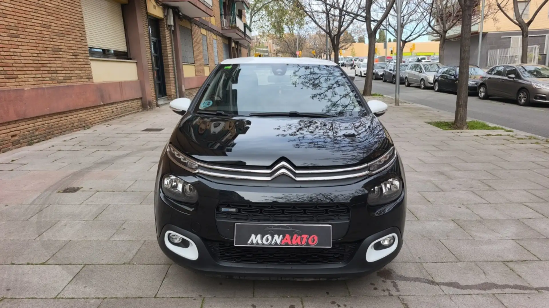 Citroen C3 1.2 PureTech Feel 68 Negro - 2