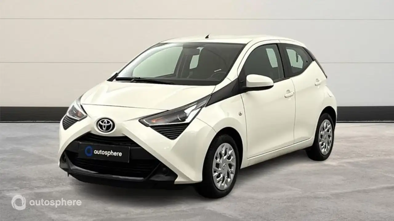 Toyota Aygo 1.0 VVT-i 72ch x-play x-app 3p