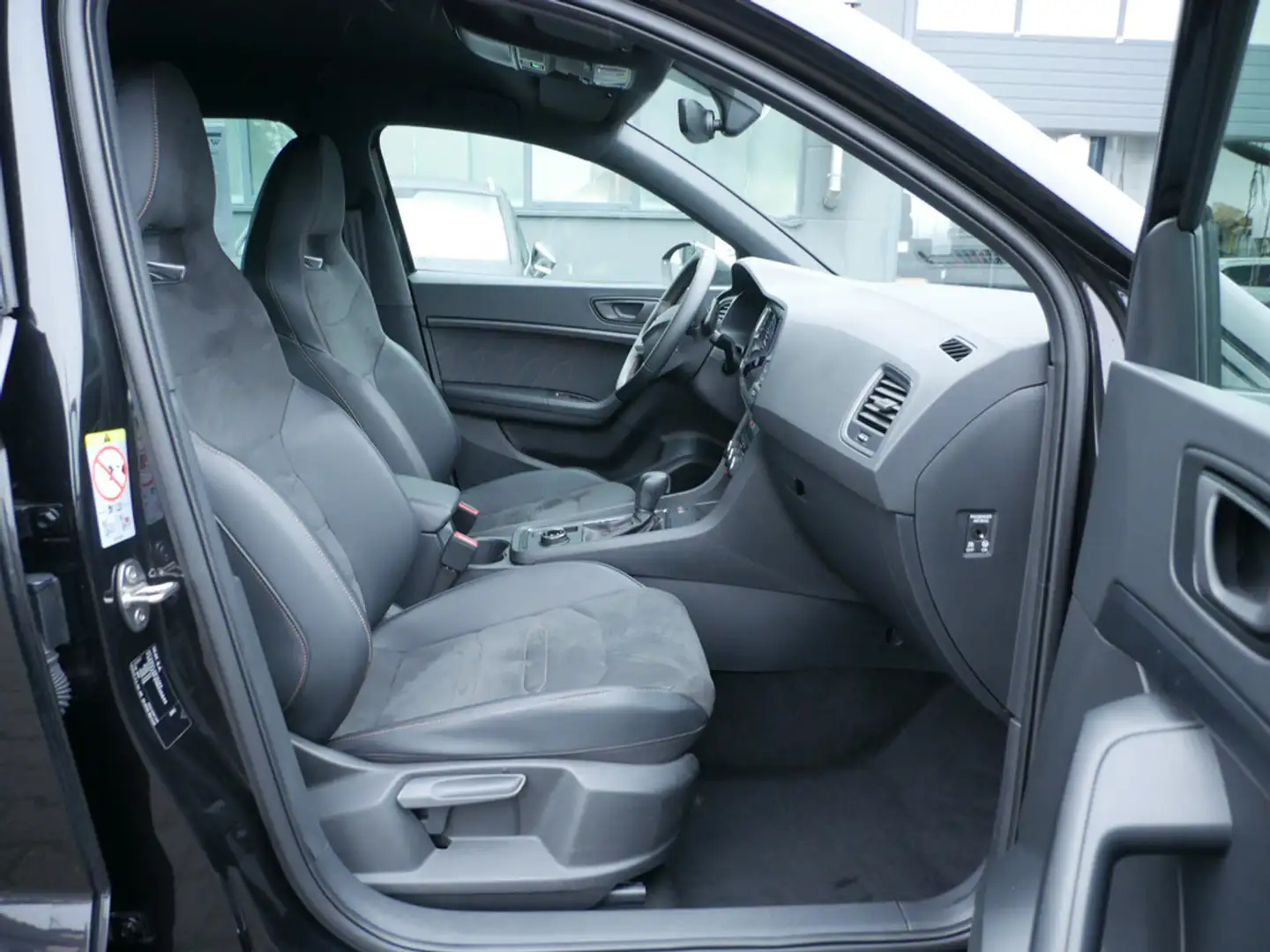 CUPRA Ateca 2.0 TSI 4Drive FACEL. LED 360° COPPER Schwarz - 2