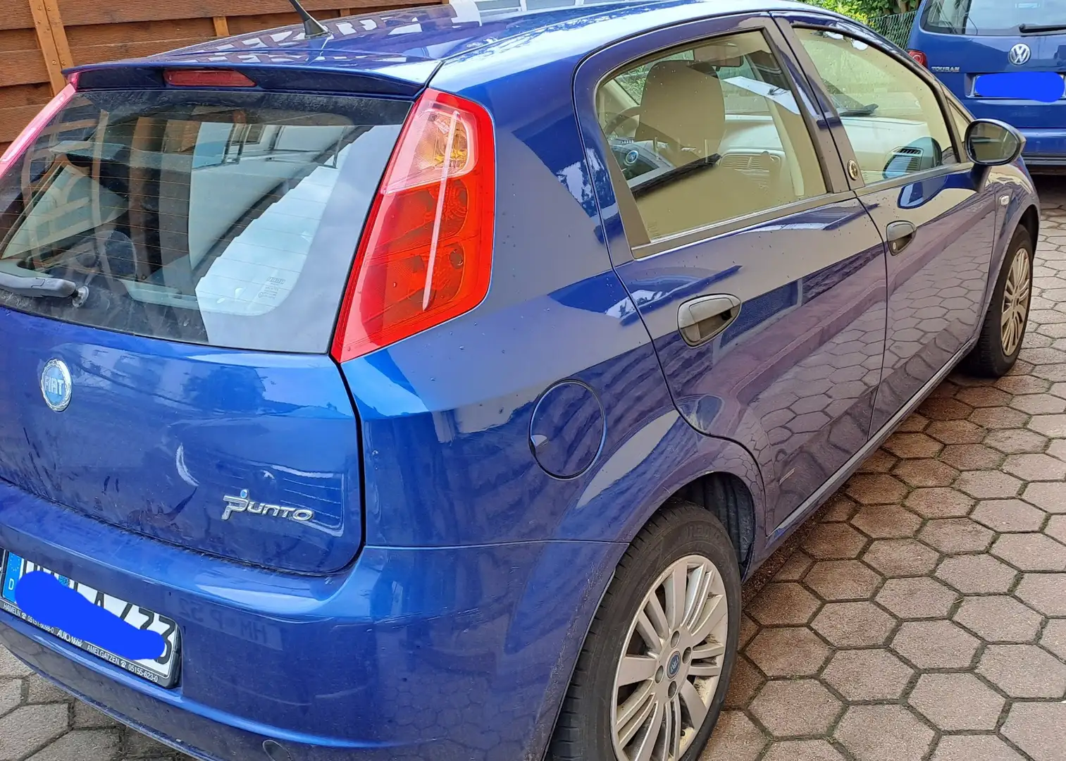 Fiat Grande Punto 1.4 8V Active Blau - 2
