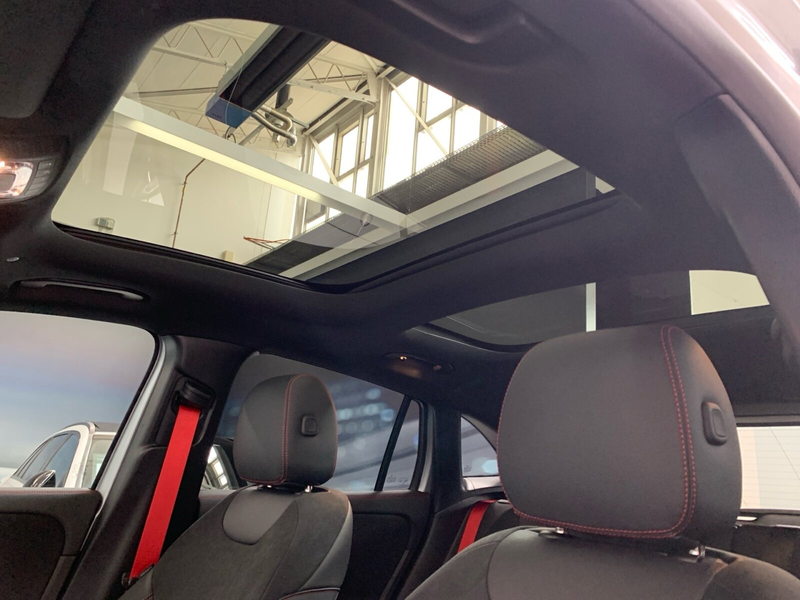 Mercedes-Benz GLA 35 AMG AMG GLA 35 4M *NIGHT*MEMO*MBEAM*PANO*RFK*DISTR* — photo 14