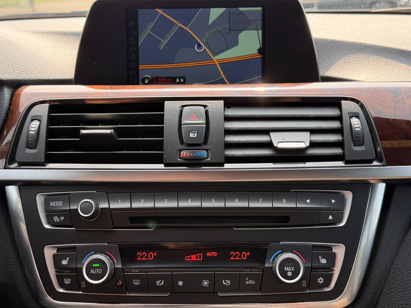 BMW 320 320d Luxury Line BMW Individual 17´Alufelgen HU/AU:NEU — photo 9