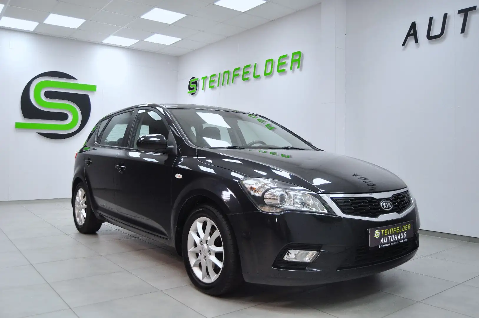 Kia Ceed 1.4 / KLIMA / ALUFELGEN Black - 1
