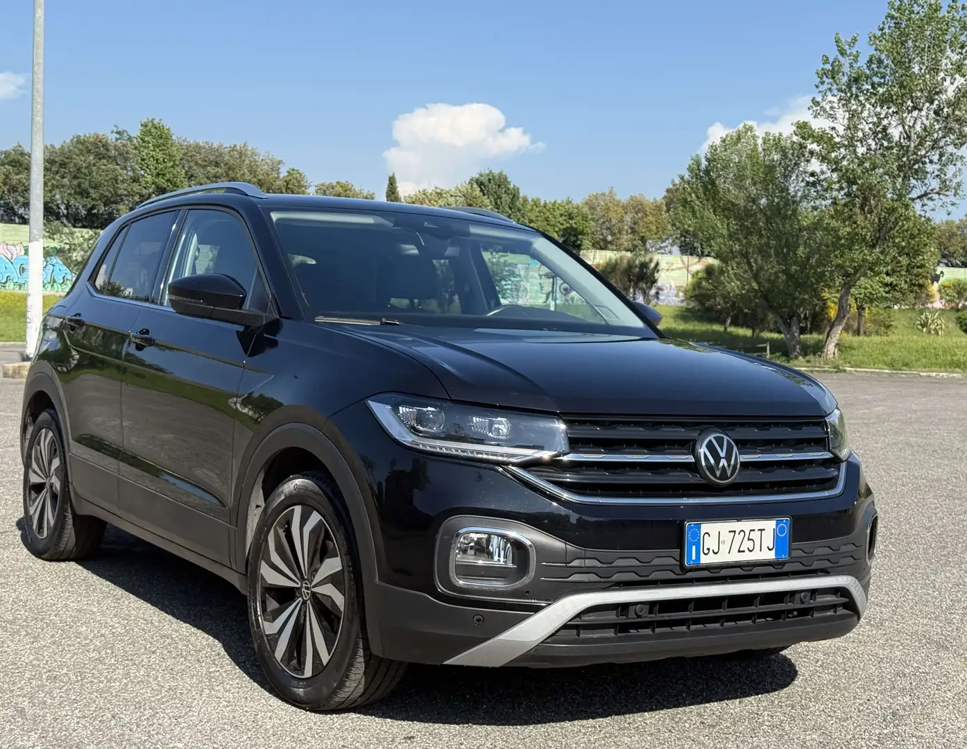 Volkswagen T-Cross Advanced Noir - 1