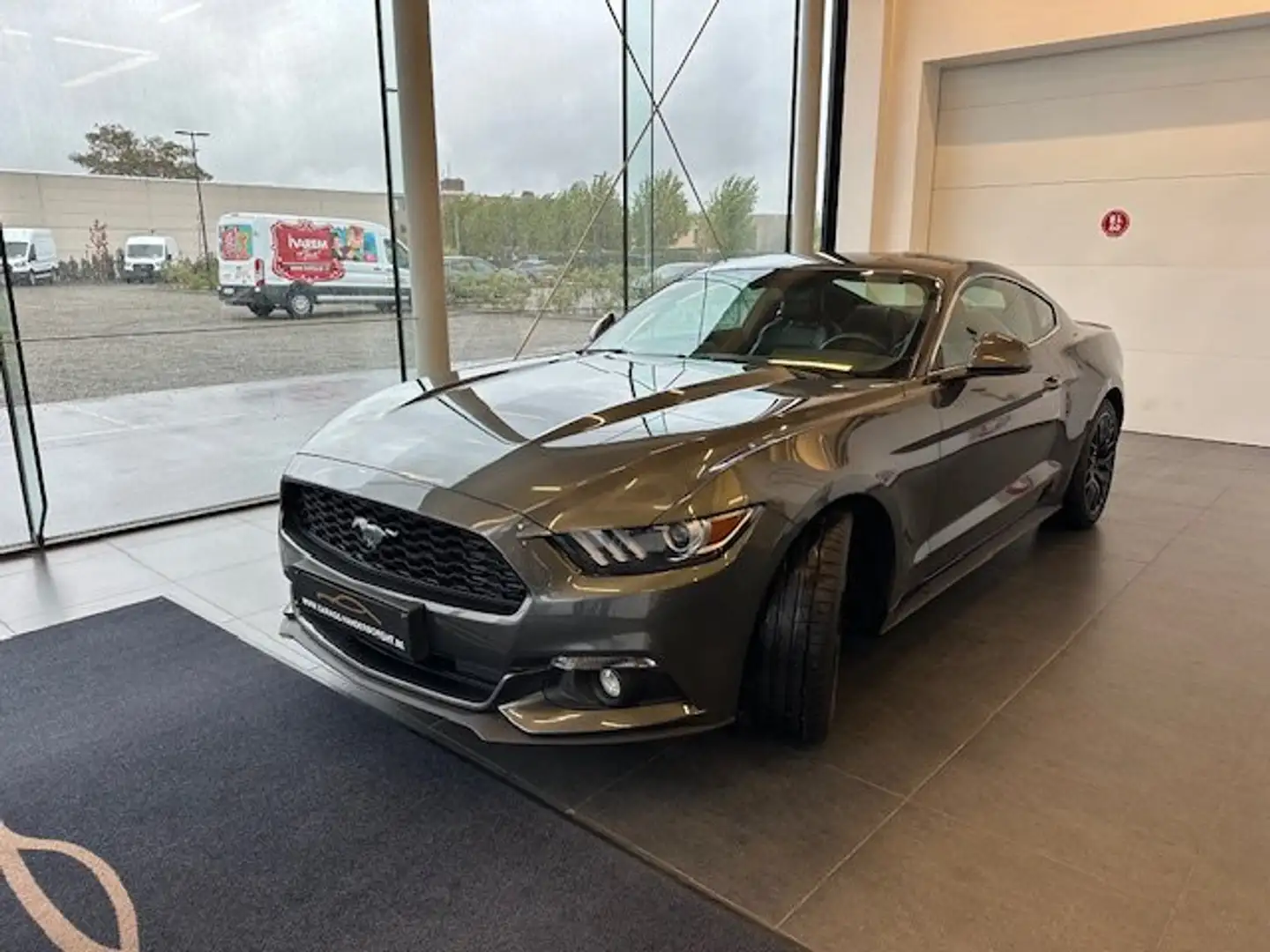 Ford Mustang COUPE ECOBOOST 85000KM Gris - 2