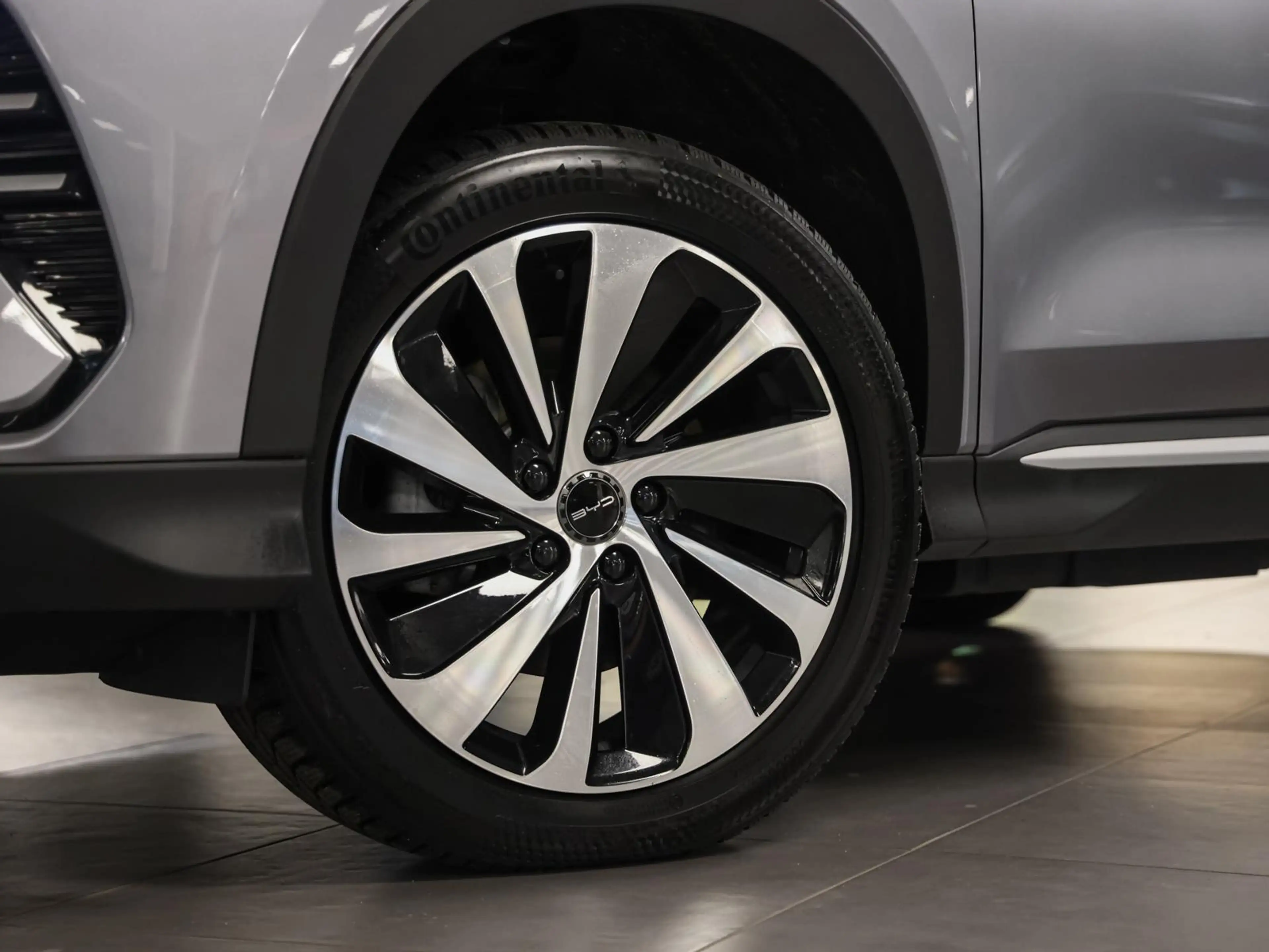 BYD Seal U PHEV Boost LEDER SD NAVI SHZ PDC KLIMA BT — photo 7