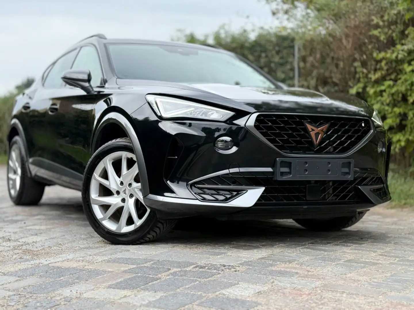 CUPRA Formentor Basis*1ERH&LED&SPORTSIZ&KAM&ACC* Noir - 1