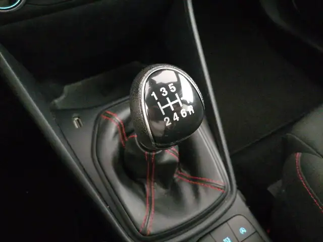 Ford Fiesta view 13
