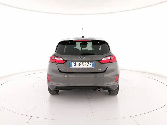 Ford Fiesta view 4