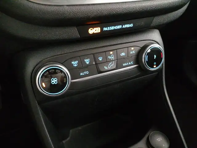 Ford Fiesta view 14