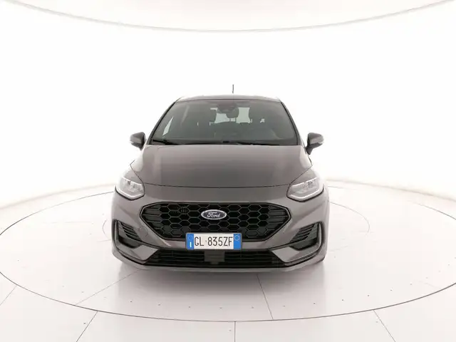 Ford Fiesta view 5