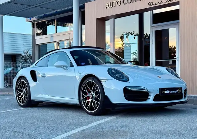 Porsche 991 991 TURBO 3.8 520 Ch PACK AERO
