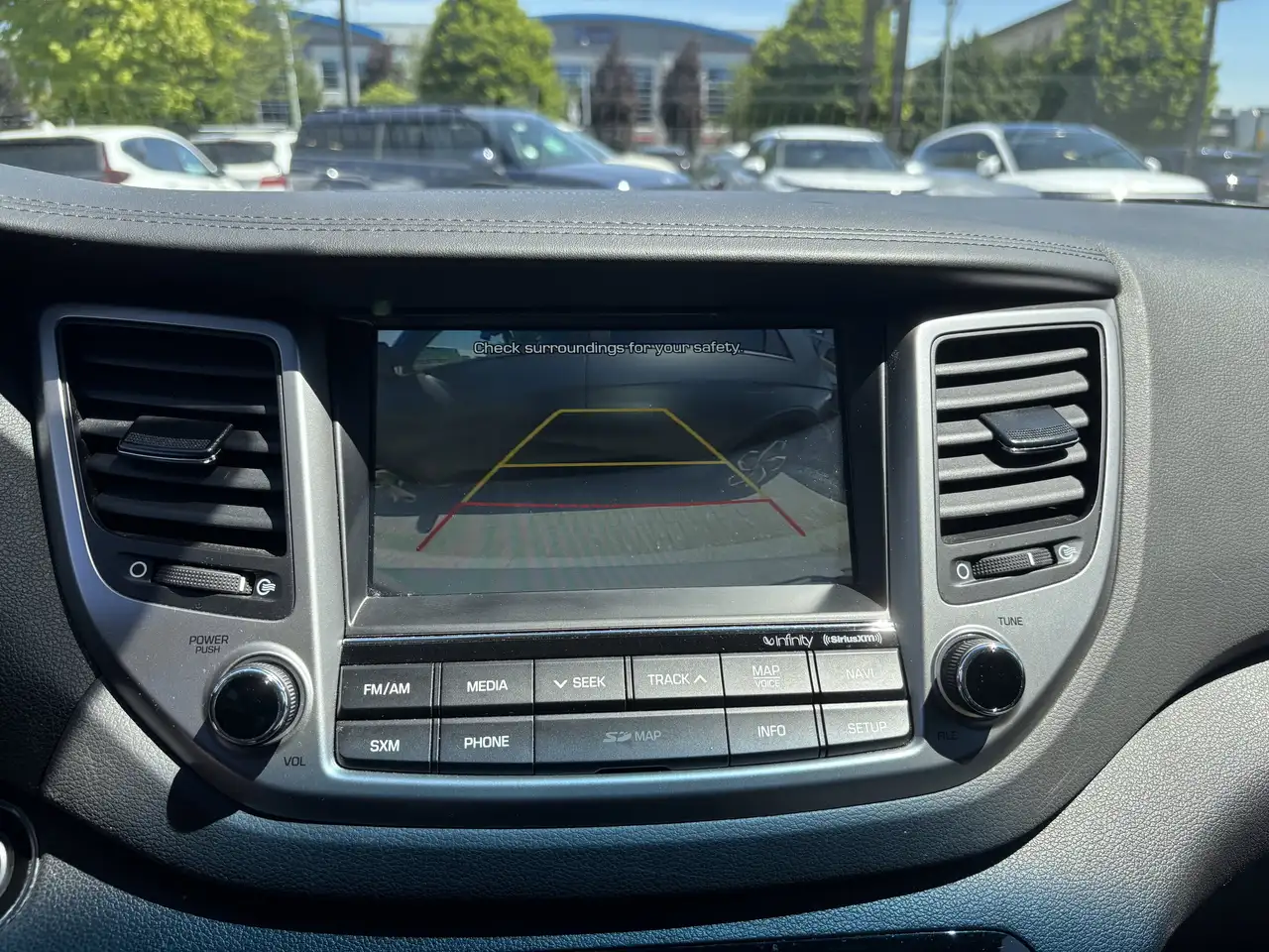 Hyundai TUCSON снимка Hyundai TUCSON